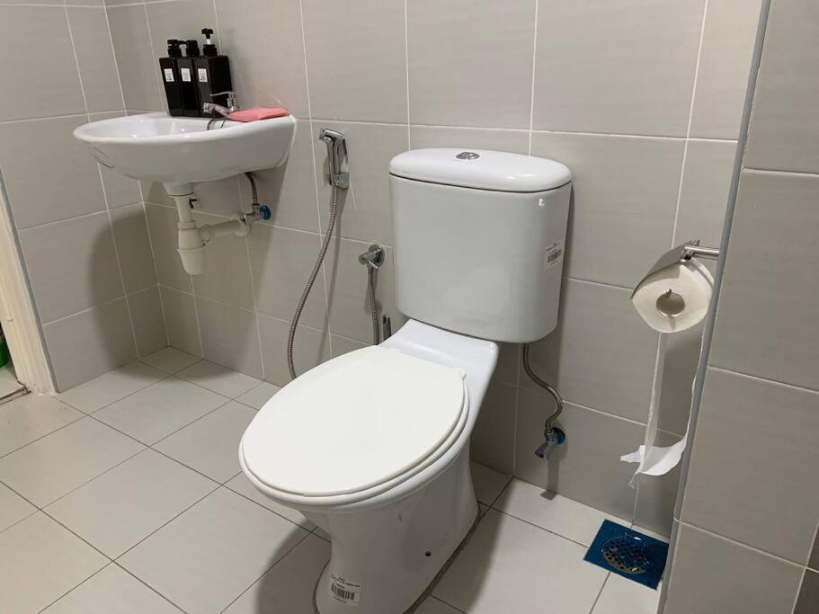 Stay@ Kiara Plaza Kajang/Semenyih Free Wifi/Car Park Екстер'єр фото